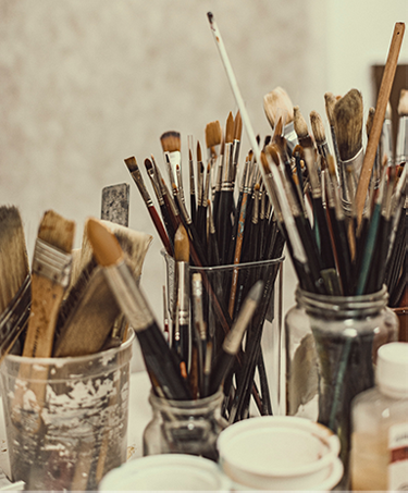 hero__0000s_0001_header-brush